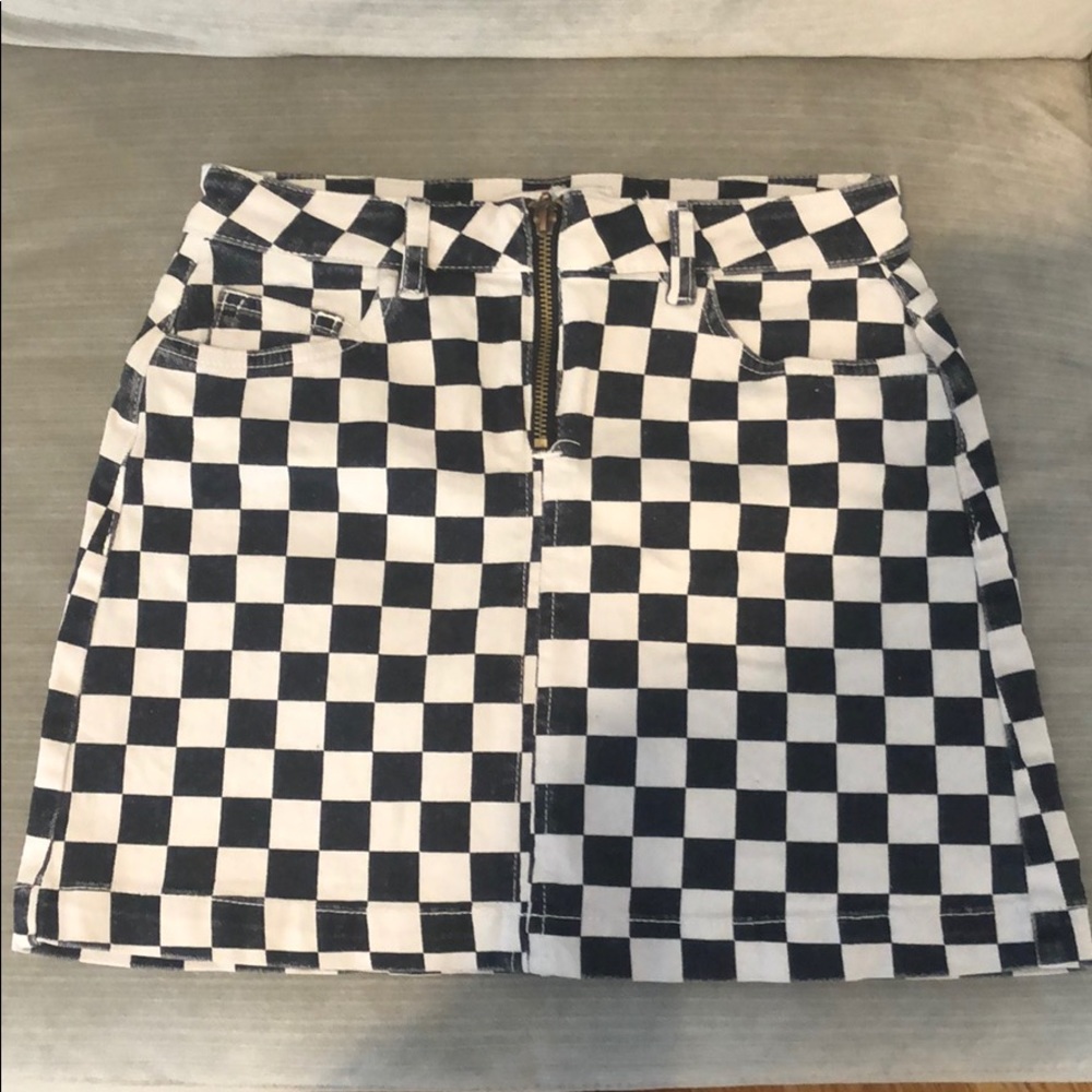 NWOT Black and white checkered mini skirt